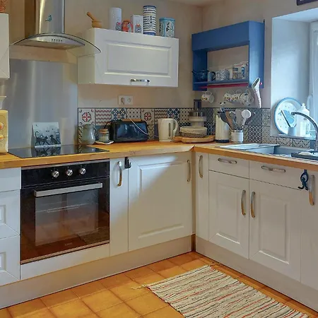 Gorgeous In With Kitchenette Pleumeur-Bodou